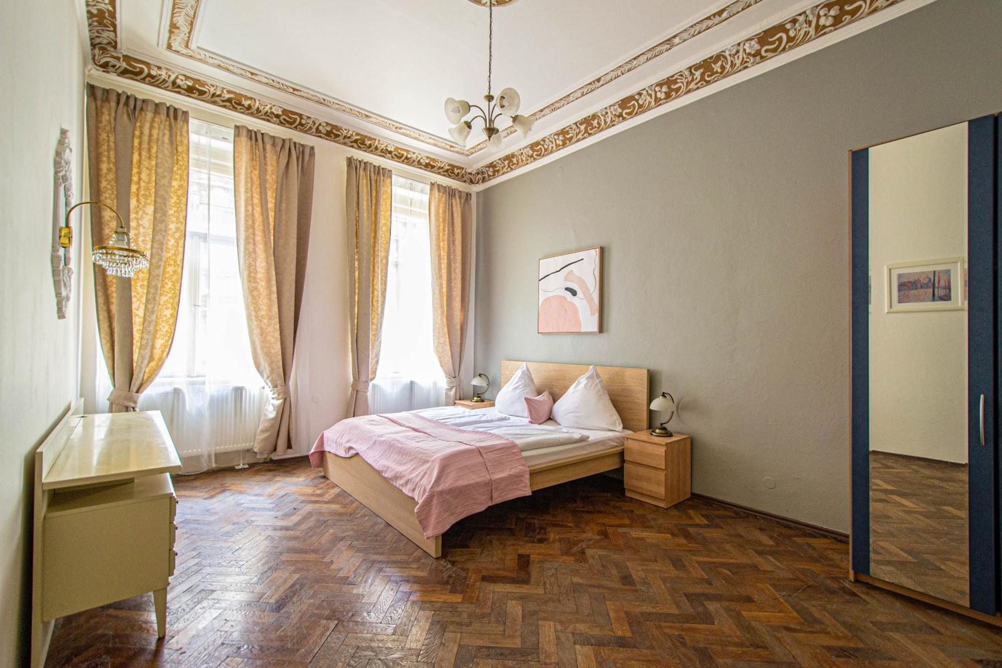For Celebrations Spacious 3Bdr Apartment With Balcony Prag Exterior foto