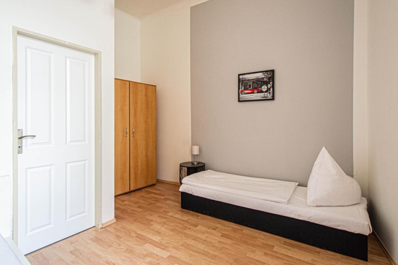 For Celebrations Spacious 3Bdr Apartment With Balcony Prag Exterior foto