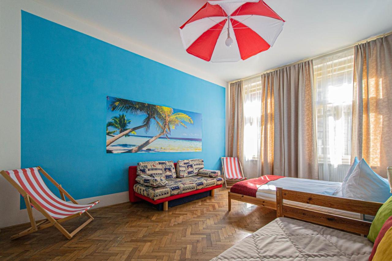 For Celebrations Spacious 3Bdr Apartment With Balcony Prag Exterior foto