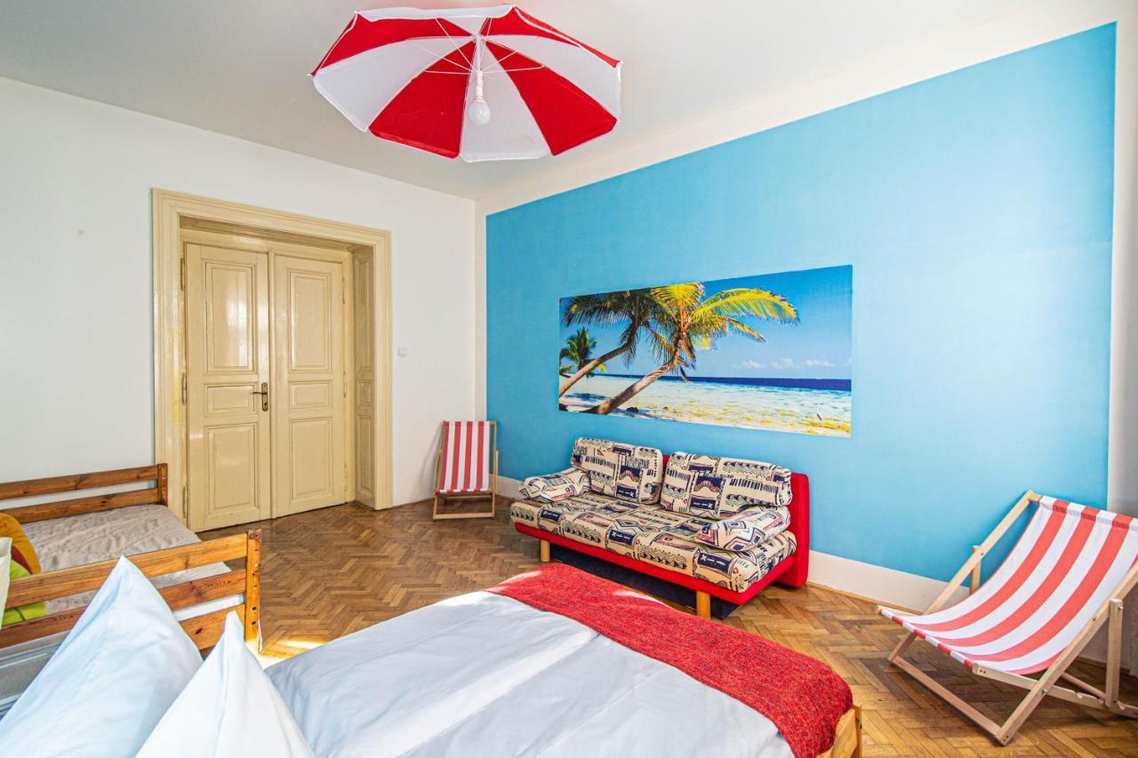 For Celebrations Spacious 3Bdr Apartment With Balcony Prag Exterior foto